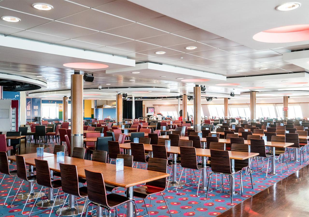 Viking Line Ferry Viking Xprs - Night Cruise From Helsinki Hotel Buitenkant foto